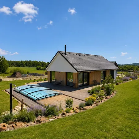 Lejlighed Modern House With Private Pool & Terrace Cervena Tremesna